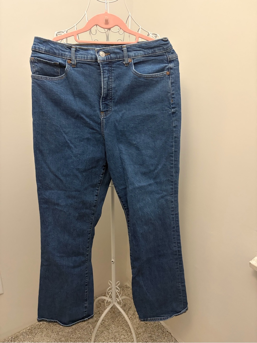 Express High Rise 90’s Boot Cut Jeans in Dark Blue Denim